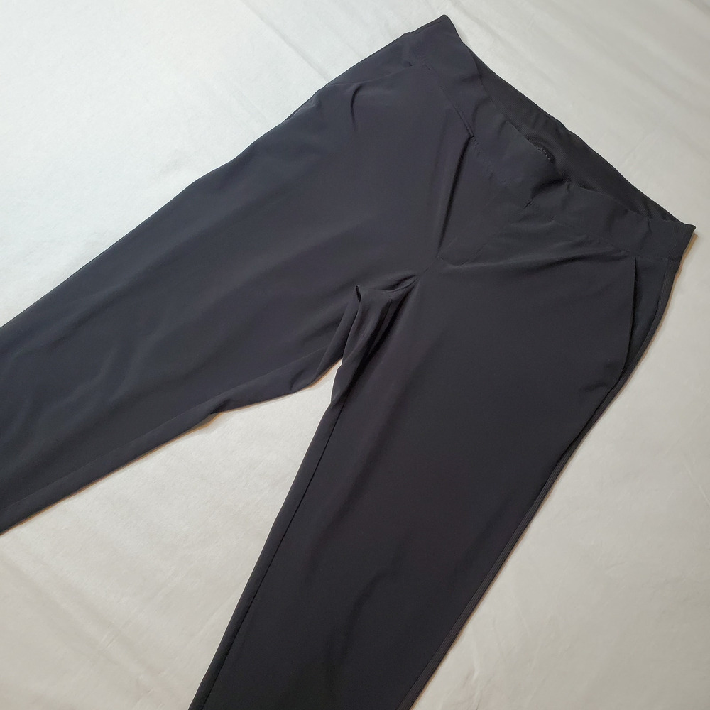 Athleta Womens Size 14 Brooklyn Ankle Pant Lightweight Travel Pant Black 198671